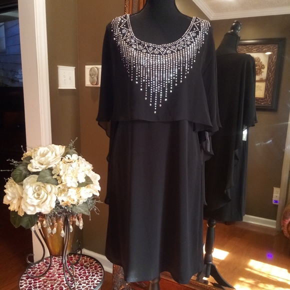 COPY - Dress - Picture 5 of 6